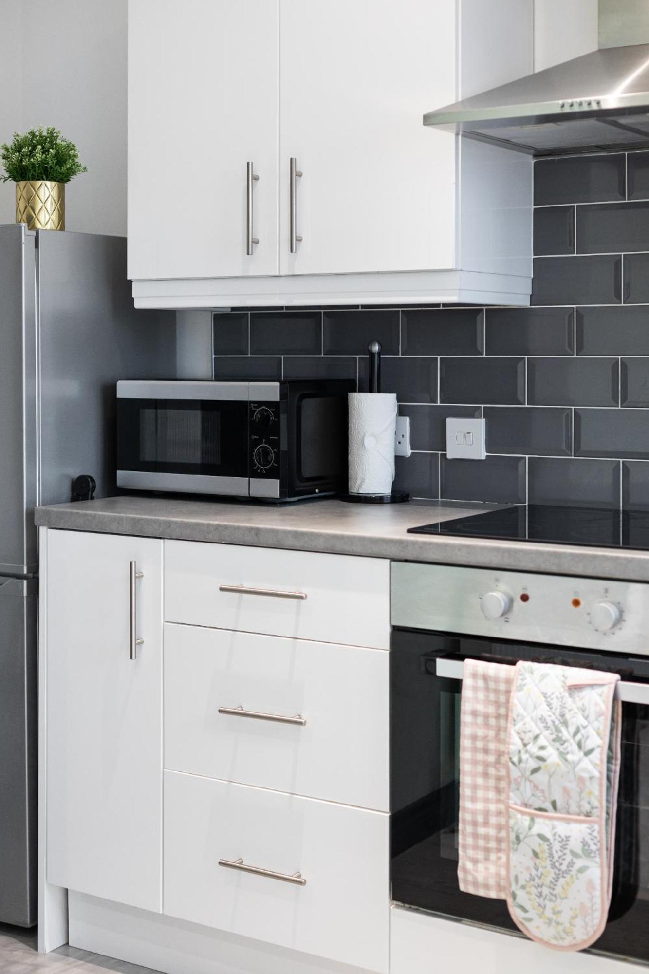 Fully Refurbished North Belfast Home 2 Экстерьер фото