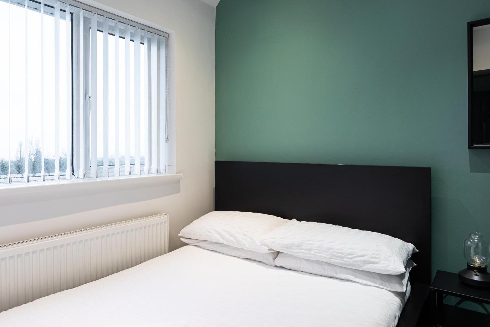 Fully Refurbished North Belfast Home 2 Экстерьер фото