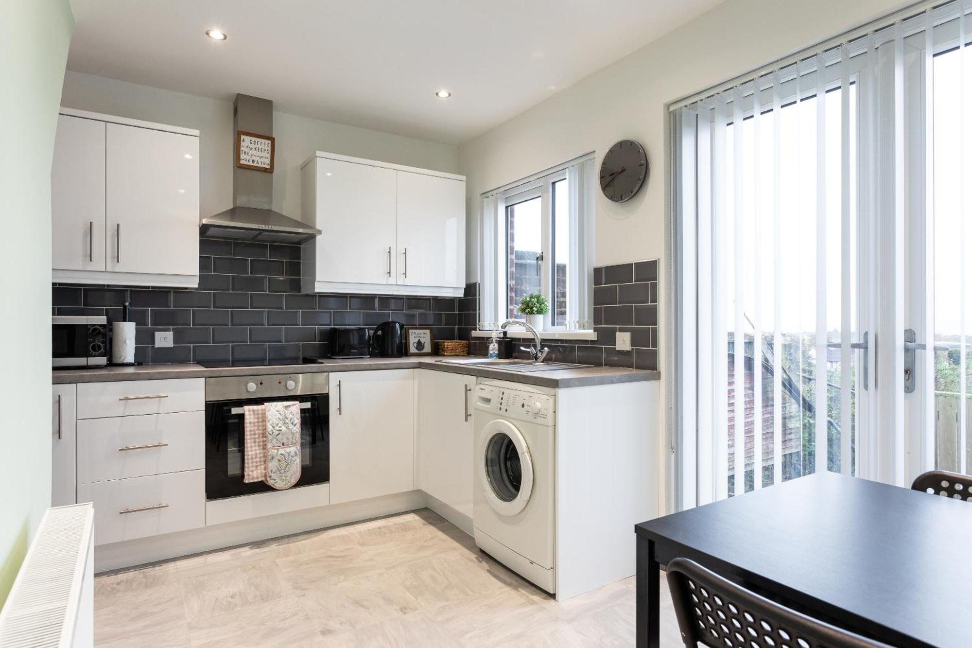 Fully Refurbished North Belfast Home 2 Экстерьер фото