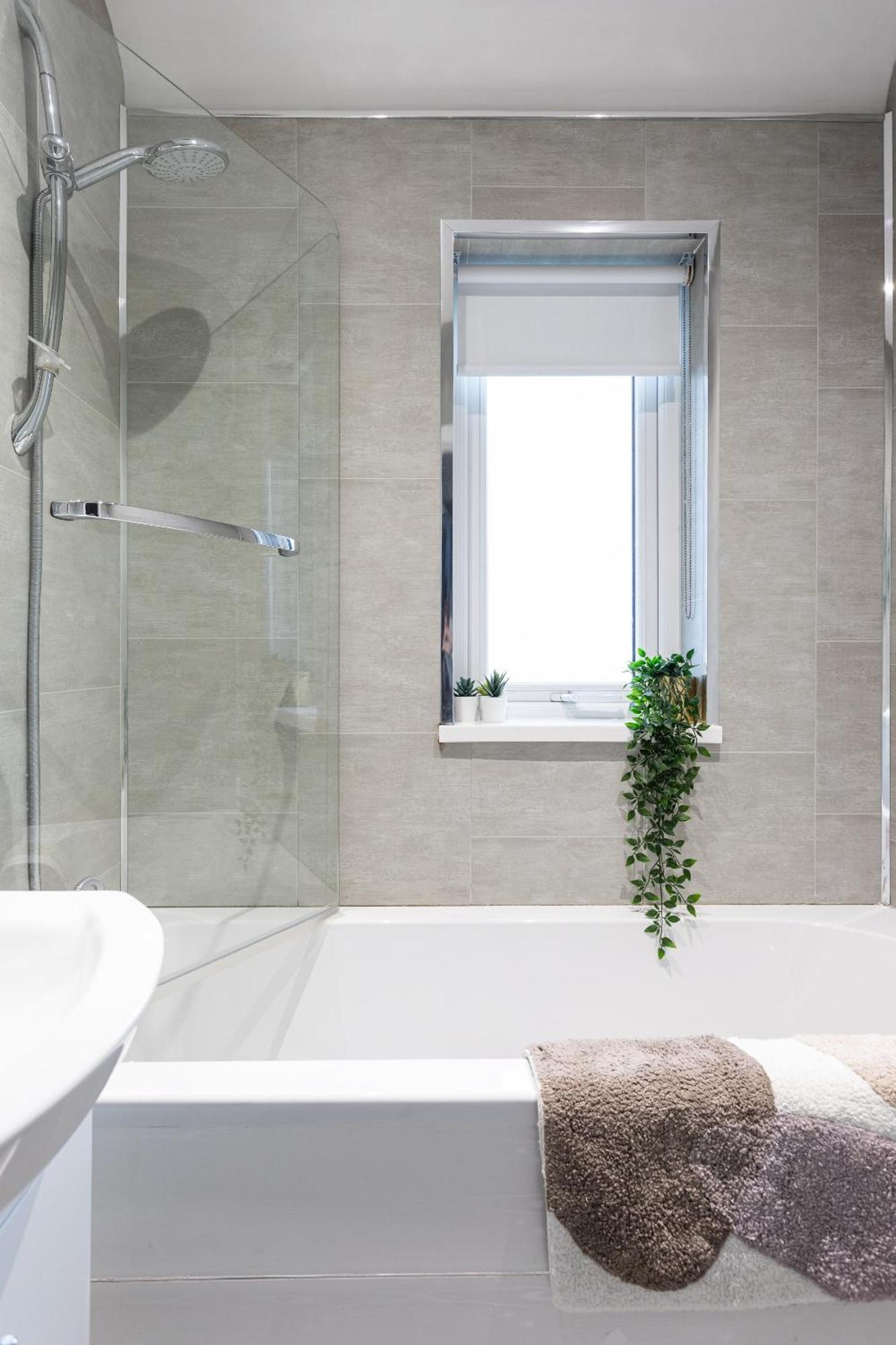 Fully Refurbished North Belfast Home 2 Экстерьер фото