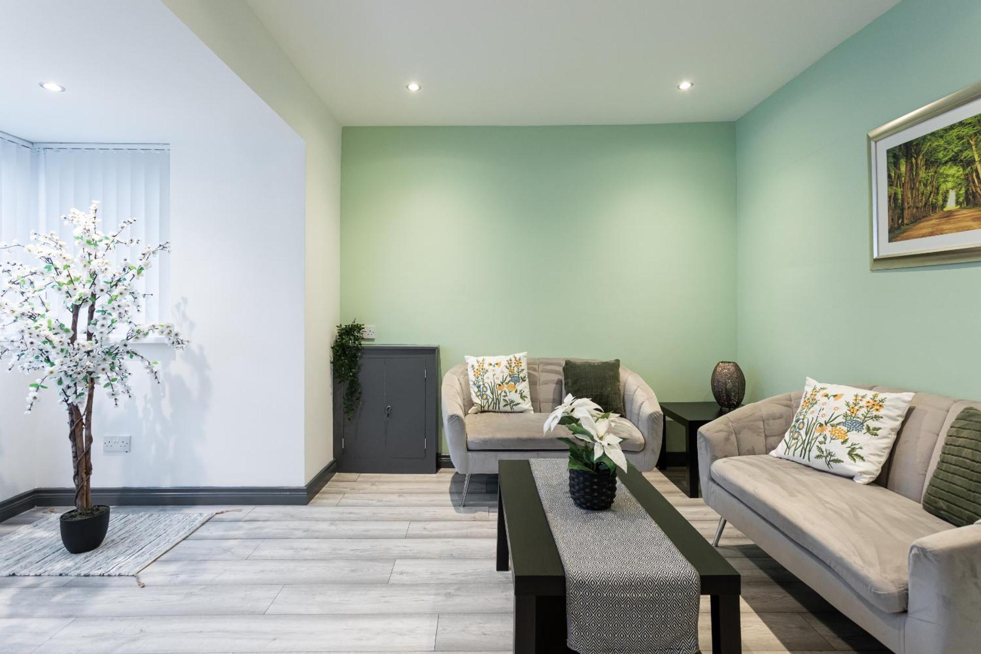 Fully Refurbished North Belfast Home 2 Экстерьер фото